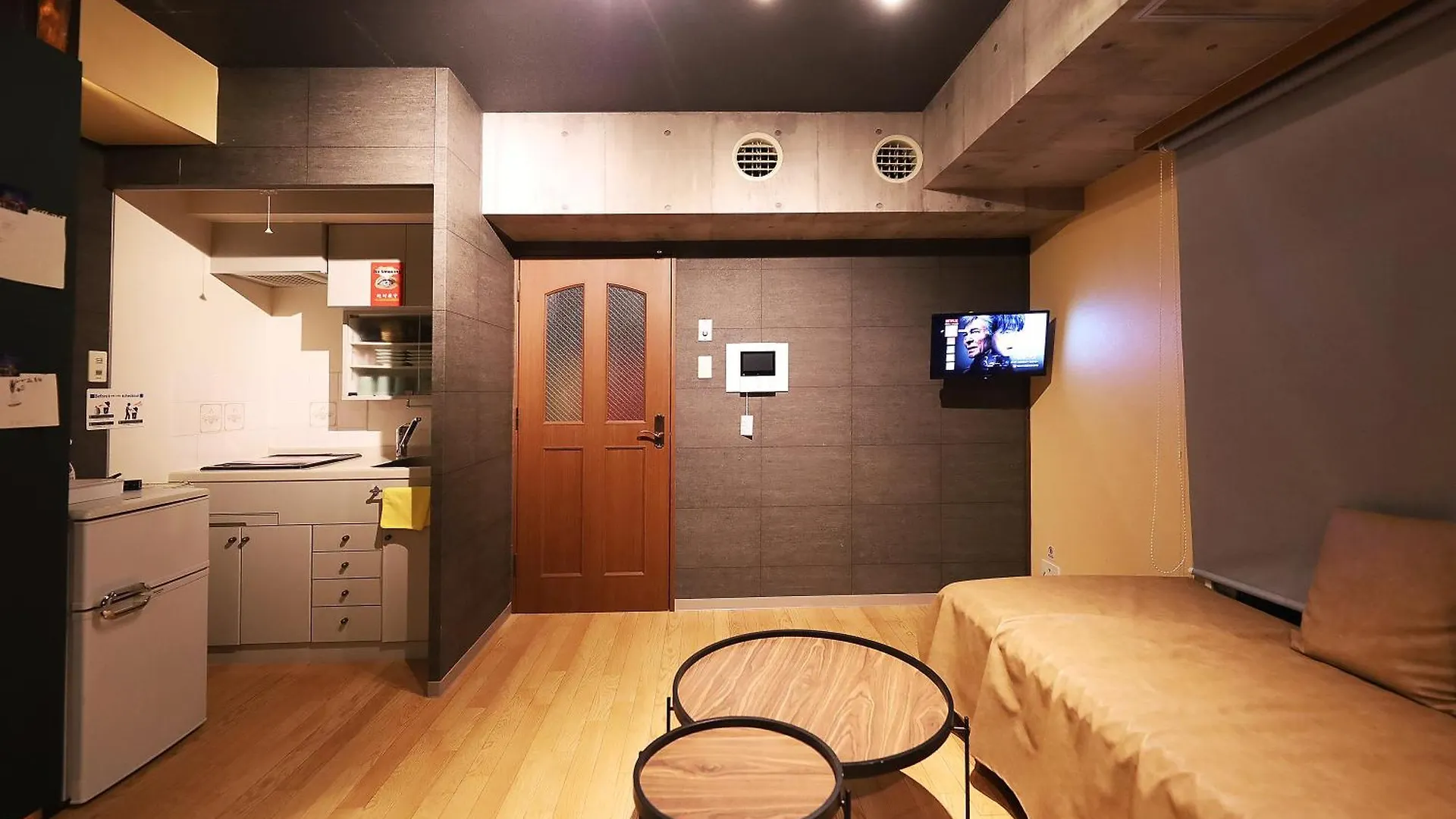 Biosvilla522-Sapporo Susukino Night- 1Room W-Beds2&S-Beds2 6Persons Apartment