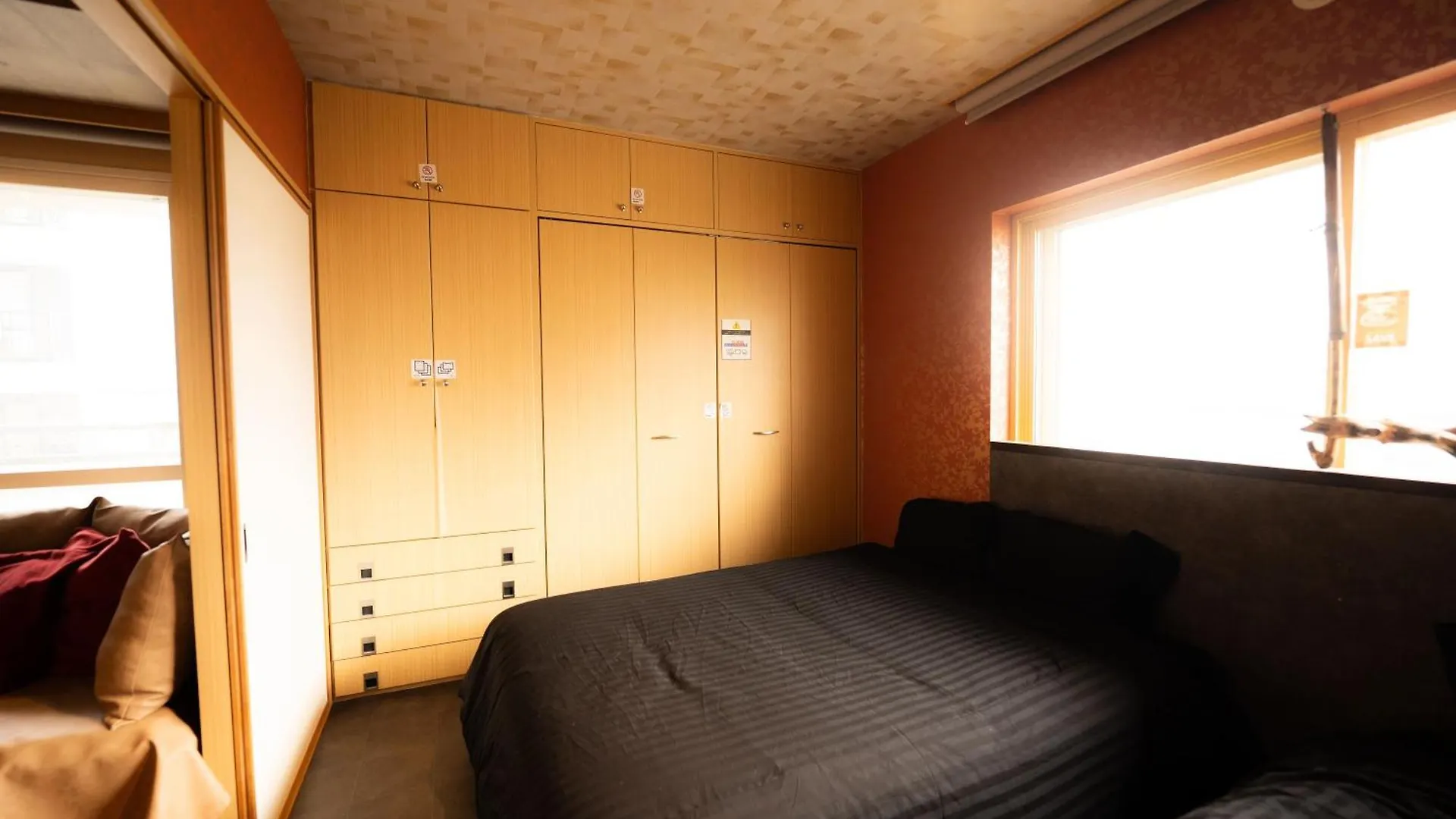Apartment Biosvilla522-Sapporo Susukino Night- 1Room W-Beds2&S-Beds2 6Persons