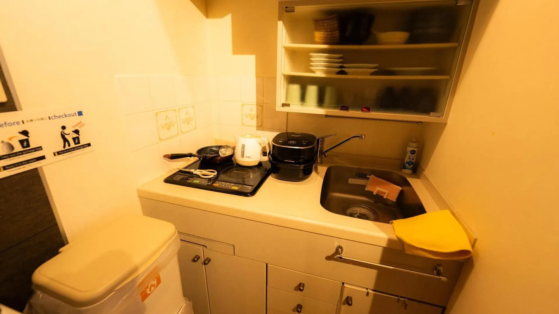 Apartment Biosvilla522-Sapporo Susukino Night- 1Room W-Beds2&S-Beds2 6Persons Japan